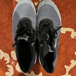 Nike Men’s Sneakers - great condition.